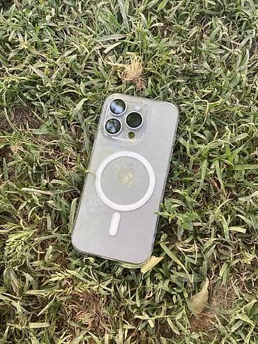 IPhone 16 Pro, Б/у, 256 ГБ, Чехол