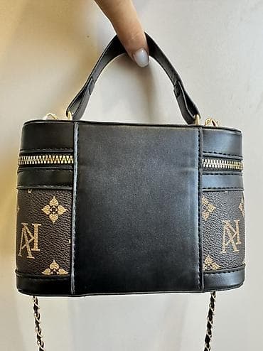 louis vuitton lv: Классическая сумка, Louis Vuitton, Китай, Материал: Искусственная кожа, Жёсткая конструкция, Застежка на молнии, Съёмный ремень, Женские, Новый — 4