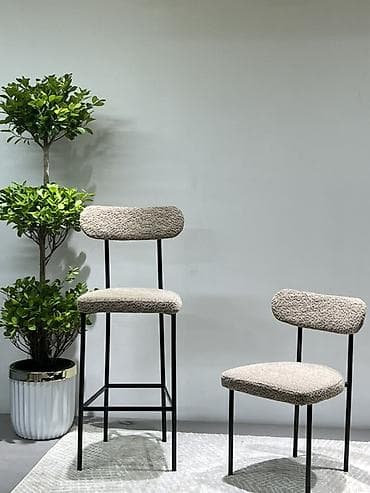 coffee table: Кухонный стол и стул, цвет - Бежевый — 1