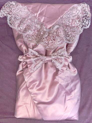 пуховой комбинезон для новорожденных: Конверт-одеяло на выписку Состояние новое. Пользовались один раз — 1