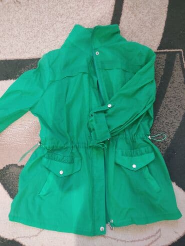 купить спортивный костюм женский недорого от производителя: Ветровка состояние хорошее модная красивая 400сом — 1