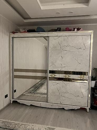 Эмерек гарнитурлары: Гарнитур для спальни в мраморном стиле - Шкаф-купе с раздвижными — 1