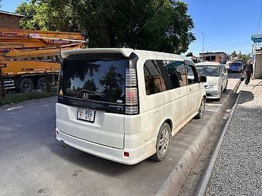 Honda Stepwgn: 2003 г., 2 л, Автомат, Бензин, Минивэн — 9