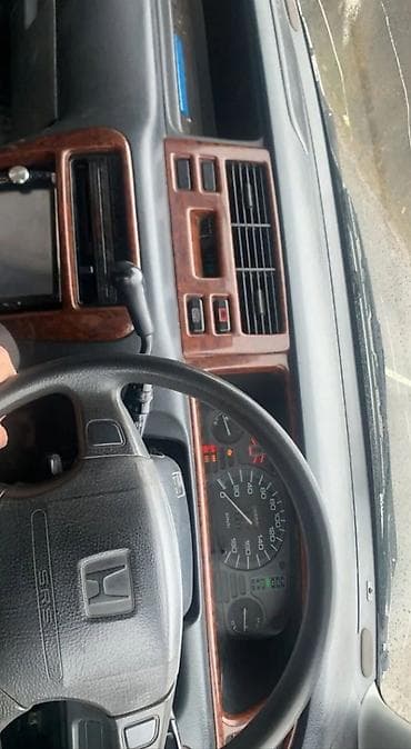 с авто: Honda Orthia: 1995 г., 2.3 л, Бензин, Универсал — 5