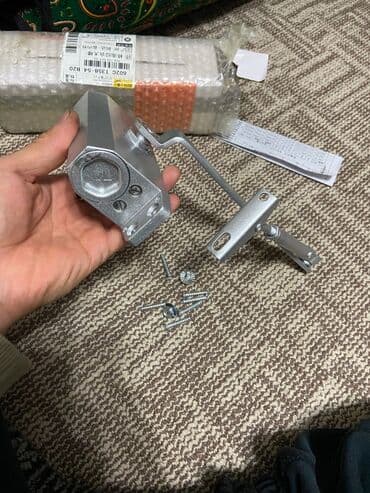 двери с домофоном в подъезд: Доводчик для двери. Для бронированный дверей до 100кг — 3