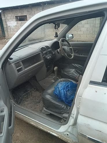 ford c max: Mazda Demio: 2001 г., Механика, Бензин, Хэтчбэк — 6