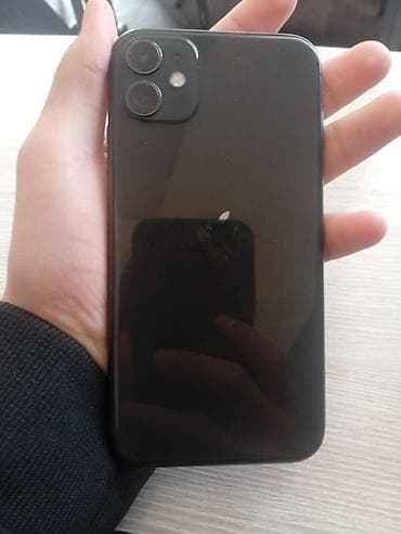 IPhone 11, Б/у, 128 ГБ, Black Titanium, Чехол, 74 %