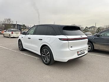 zimmer e9 pro: Lixiang L6: 2025 г., 1.5 л, Автомат, Гибрид, Кроссовер — 1