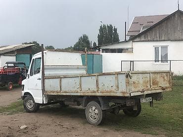 полуприцеп цементовоз: Легкий грузовик, Mercedes-Benz, Стандарт, 3 т, Б/у — 3