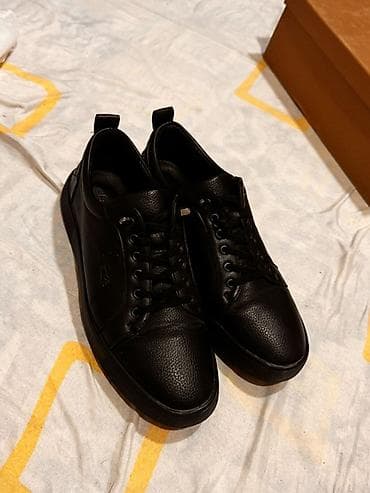 инверсионный ботинка: Мужские кеды Christian Louboutin кожаные цена договорная - Цвет — 1