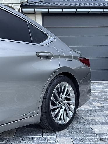 rx 2006: Lexus ES: 2020 г., 2.5 л, Вариатор, Гибрид, Седан — 8