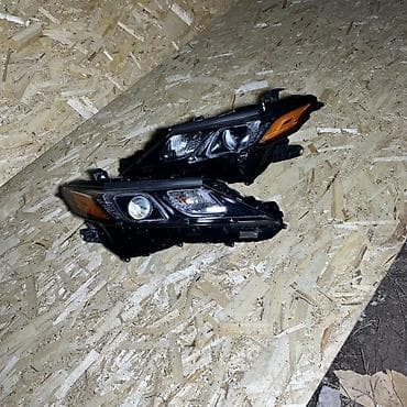 матор на 21099: Комплект передних фар Toyota — 2