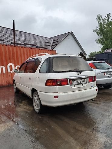 прадо 250 бишкек: Toyota Ipsum: 2001 г., 2 л, Автомат, Бензин, Минивэн — 3