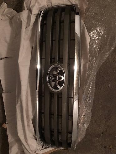 Продаю
Радиаторная решетка от Land Cruiser 100