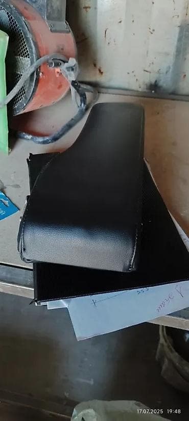 es lexus: Подлокотник Lexus, цвет - Черный, Самовывоз — 6