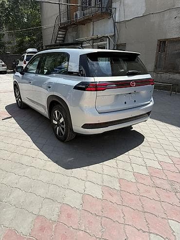 GAC: Электрический кроссовер Aion – современный городской SUV с просторным — 9