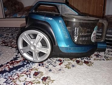 Пылесос Б/У мы купили за 9000с прадаем за 3500с Особенности: -