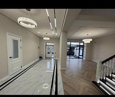 Аренда домов: Двухэтажный особняк в классическом стиле с колоннами и панорамным — 9