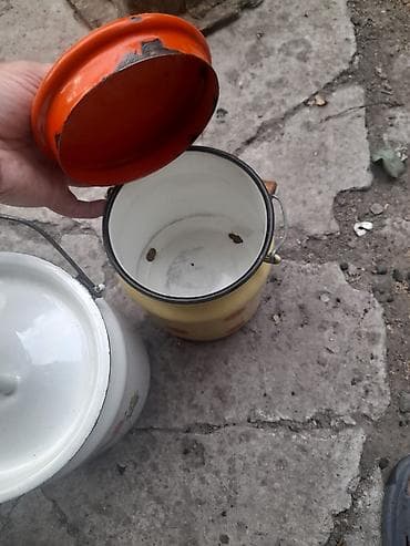 monster hight: Актуально.Продаются кастрюли 10 л- 400с,15-20 л-500 с.А также — 10