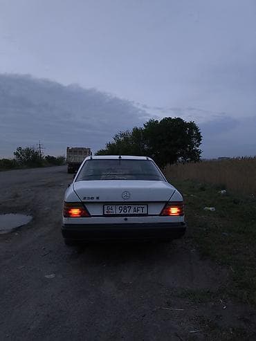 mini kuper: Mercedes-Benz W124: 1987 г., 2.3 л, Ручные, Дизель, Седан — 2