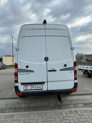mers 211: Легкий грузовик, Mercedes-Benz, Стандарт, 3 т — 4
