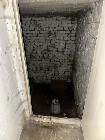 сто гараж: 20 м², Кирпичный — 3