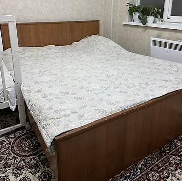 бу спальная: Спальный гарнитур, Б/у, Двуспальная кровать, Шкаф, Комод, ДСП, Самовывоз, цвет - Белый — 1