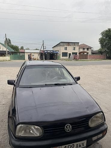 aion s plus: Volkswagen Golf: 1993 г., 1.8 л, Механика, Бензин, Хэтчбэк — 1