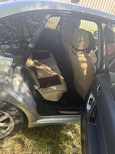 мицубиси спес стар: Subaru Legacy: 2004 г., Автомат, Бензин, Седан — 5