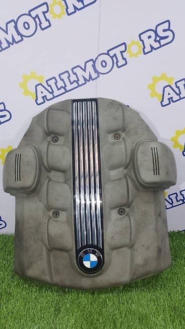 BMW X5 E53, v-4.4, декоративная крышка двигателя