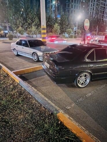 какая машина подойдет для яндекс такси бишкек: BMW 5 series: 1995 г., 3.2 л, Механика, Бензиновая, Седан — 5