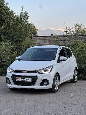 Chevrolet Spark: 2016 г., Бензин, Хэтчбэк — 3