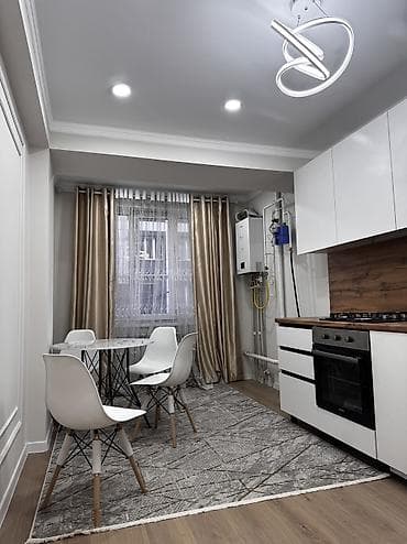 продаю квартиру кут парк: 1 комната, 39 м², Элитка, 1 этаж — 4