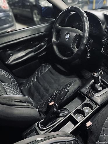 электро авто: BMW 3 series: 1993 г., 1.8 л, Механика, Бензин, Седан — 6