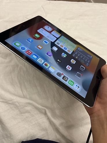 galaxy tab s3: Планшет, Apple, память 64 ГБ, Wi-Fi, Б/у, Детский цвет - Серебристый — 4
