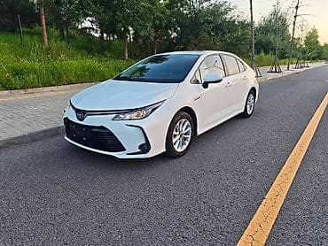 byd e5: Toyota Corolla: 2023 г., 1.8 л, Вариатор, Гибрид, Седан — 3