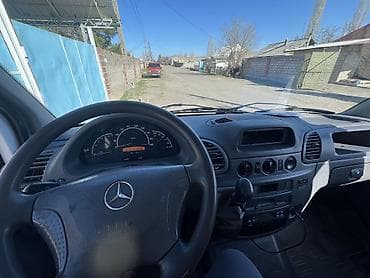 Транспорт: Mercedes-Benz Спринтер: 2005 г., 2.2 л, Механика, Дизель — 8