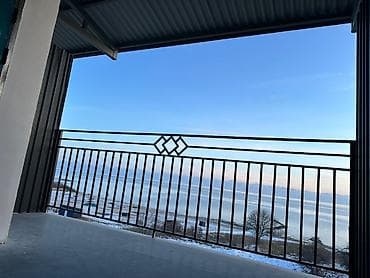 квартира киркомстром: 2 комнаты, 81 м², Индивидуалка, 3 этаж, Дизайнерский ремонт — 5