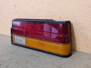 поворотники на виндом: Задний правый стоп-сигнал Toyota 1984 г., Б/у, Оригинал, Германия — 3