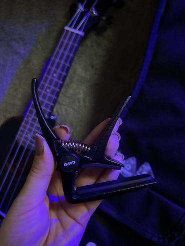 копьё: Продаю Укулеле CASCHA сопрано + комплект аксессуаров так как поиграла — 6