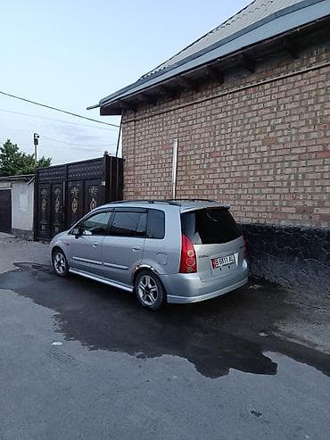 Mazda PREMACY: 2002 г., 2 л, Механика, Бензин, Хэтчбэк