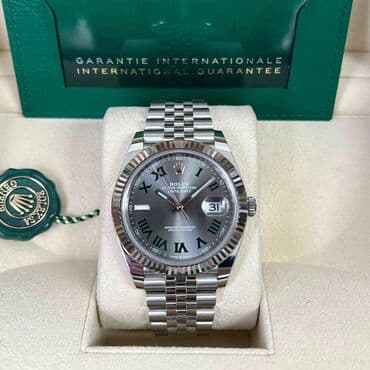 часы новые почти: Rolex Datejust Ref. 126334. Швейцарский механизм Swiss Cal.3235 Часы — 1