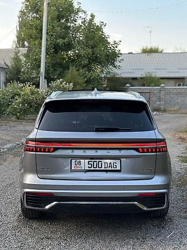 некса 2: Geely Monjaro: 2023 г., 2 л, Робот, Бензин, Седан — 4