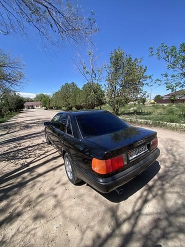 Унаа: Audi S4: 1993 г., 2 л, Кол менен иштөөчү, Бензин, Седан — 6