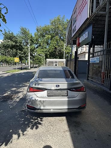 lexus 600: Lexus ES: 2020 г., 2.5 л, Автомат, Гибрид, Седан — 4