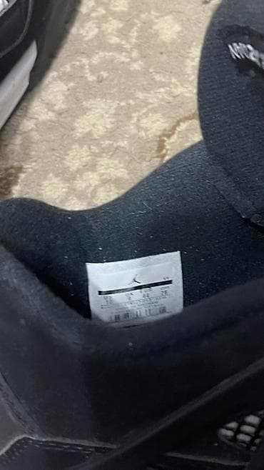 nike react: Кроссовки Jordan 4 Retro, черно-белая расцветка.Важно не носились — 3