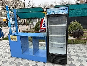 стойки для магазина: Торговое оборудование для магазина/киоска Состав: - Прозрачная — 3