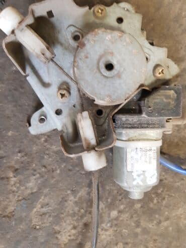 ступица нива: Nissan X Terra стеклоподьемник, Ниссан Икстерра Задний правый — 2