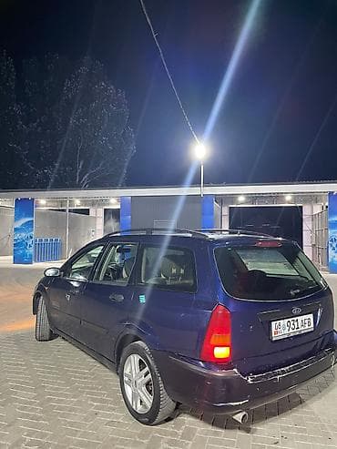 Транспорт: Ford Focus: 2005 г., 2 л, Механика, Бензин, Универсал — 10