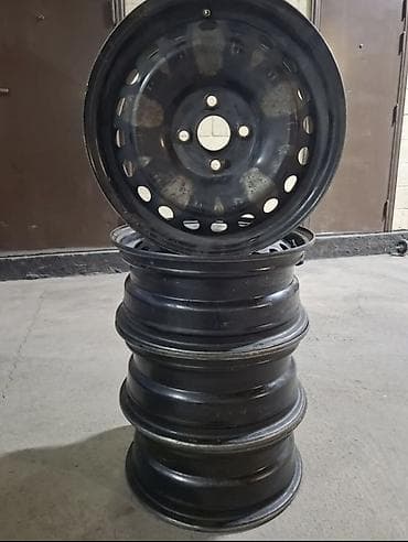 Железные Диски R 15 Toyota, Комплект, отверстий - 5, Б/у at lalafo.kg Железные Диски R 15 Toyota, Комплект, отверстий - 5, Б/у